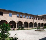 Convento di San Domenico (secolo XIII), il braccio nord del chiostro.